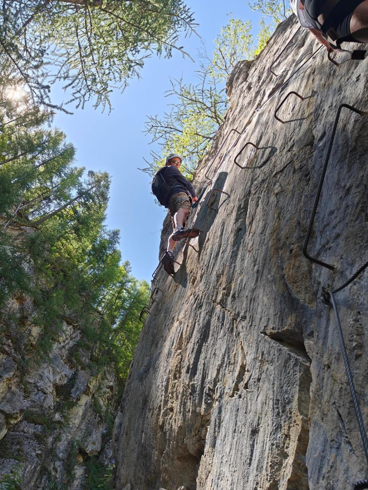 Appartamento "La Batisse Des Pres" Puy-Saint-Vincent Esterno foto