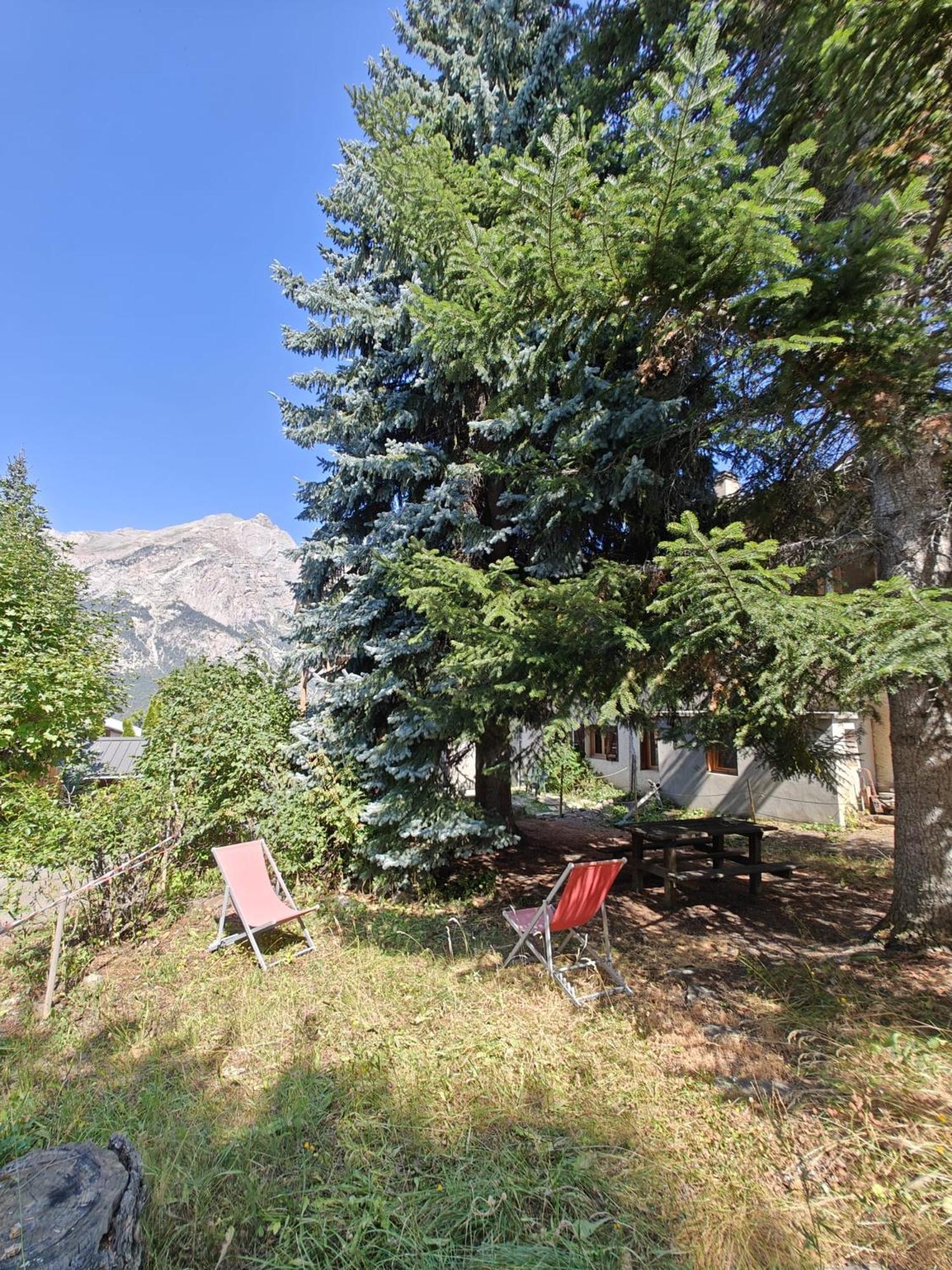 Appartamento "La Batisse Des Pres" Puy-Saint-Vincent Esterno foto